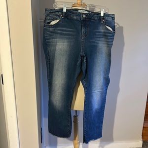 Torrid Cutoff Jeans. Size 22 Excellent condition